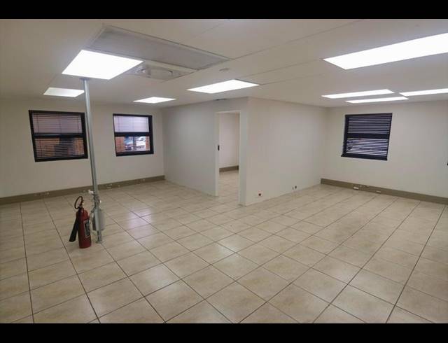 BUSINESS PROPERTY TO RENT IN TYGER VALLEY